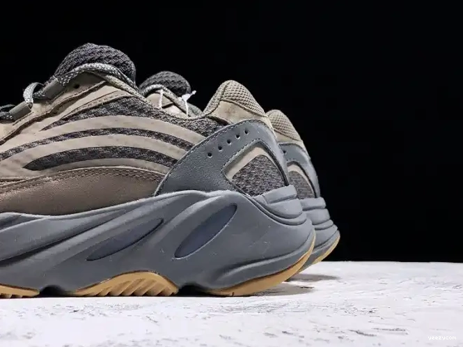 700 Geode v2 Boost Adidas EG6860 Yeezy 0523